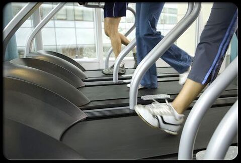 Caminata de pistas de entrenamiento